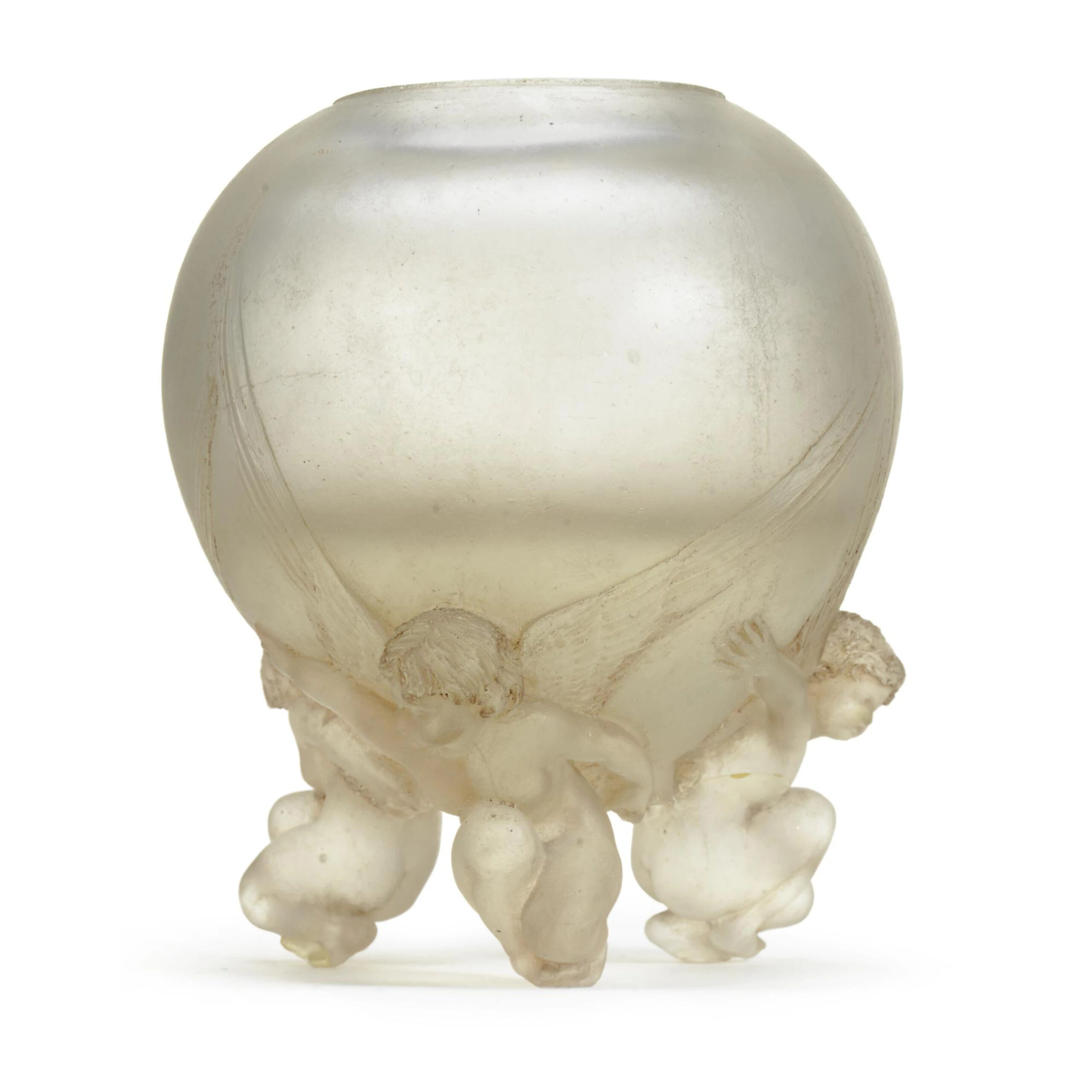 René Lalique, Vase “Trois Amours formant pieds”, verre travaillé selon la technique de la cire perdue, ayant fait partie de la collection de l’industriel Georges Charbonneaux (1865-1933)