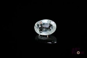 Aigue-marine ovale. Non chauffée. 4.71 cts. 11.0mm x 8.0mm