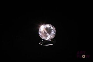 Améthyste ovale. VS, non chauffée. 1.52 ct. 8.0mm x 7.6mm