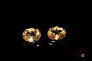 Appairage de citrines ovales. 2.72 cts. Dims. moy.: 8.5mm x 7.0mm
