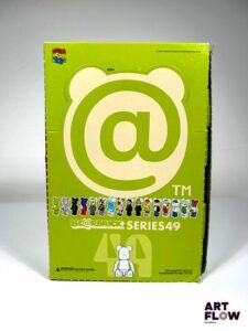 Coffret BEARBRICK display série 49 Ensemble comprenant : Basic 14,58% Jelly Bean 5,2% Pattern 6,25% Flag 3,12% Horror 5,2% SF 6,25% Cute 5,2% Animal 6,25% Hero 4,16% Artist 3,12% Artist 2,08% Artist 8,33% Artist 6,25% Artist 4,16% Artist 4,16% Artist 2,08% Coffret non scellé, boîtes en état neuf