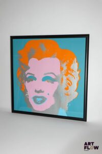 D'après WARHOL (1928-1987), Marilyn, Sérigraphie, Edition Sunday B.Morning, Encadré sous verre, XXème siècle, Dimensions (à vue): H: 91 x L:91 cm env.