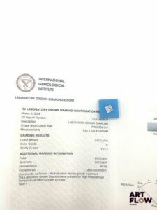 Diamant de synthèse taille princesse de 0,90 carat. Accompagné d'un certificat de laboratoire de l'IGI (international gemological Institute) précisant : D, VVS 2