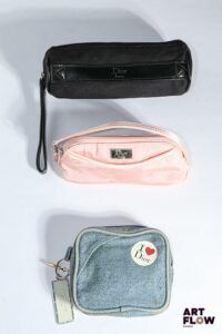 DIOR beauty et Christian Dior parfums Ensemble de 3 petits vanity Dimensions : 11 x 12 cm pour le plus grand