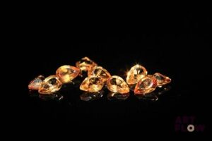 Dix citrines poires. 4.03 cts. Dims. moy.: 6.0mm x 4.0mm