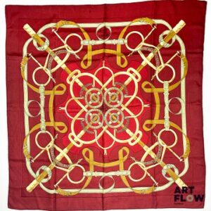 HERMÈS PARIS Modèle Éperons d'Or, d'après Henri d'Origny Carré en twill de soie à fond rouge bordeaux. 90 x 90 cm Très bon état général