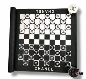 Jeu de dames Chanel Édition Limitée. Jamais utilisé - Expédition obligatoire.