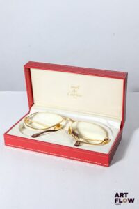 MUST DE CARTIER Lunettes de vue, branches en métal doré Dans son écrin d'origine