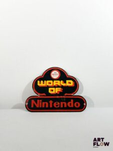 Plaque émaillée d'après Nintendo Dimensions : 23 x 30 cm Petits éclats et traces de rouille