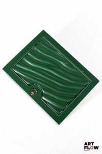 ROLEX Boîte, numérotée 30.00.08 15 x 11.5 x 8 cm Usures