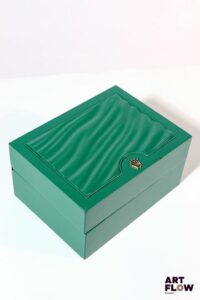 ROLEX Boîte, numérotée 39137.04 15 x 11,5 x 8 cm Accidents, fermeture endommagée