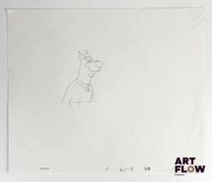 Scooby-Doo d'après Iwao Takamoto Scooby Dessin à la mine de plomb et au crayon de couleur représentant Scooby en position assise Animé américain d'après la série Scooby-Doo, Where Are You! créée par Joe Ruby et Ken Spears "Scooby-Doo est le personnage principal de l’univers de Scooby-Doo. C’est un grand chien parlant, gourmand et peureux, mais toujours fidèle à ses amis. Aux côtés de Shaggy, Velma, Daphne et Fred, Scooby-Doo résout des mystères impliquant des monstres et criminels déguisés, mêlant humour, courage et esprit d’équipe dans chaque aventure." Dimensions : 27 x 31,5 cm