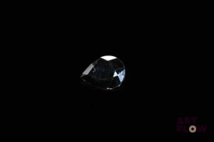 Spinelle poire. 2.12 cts. 8.8mm x 6.7mm