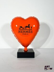 The Nineties "Hermès Heart", 2025 Sculpture en résine chromée, numérotée 1/2 H. 38 cm Avec certificat d'authenticité
