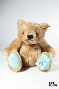TIFFANY & CO Ourson en peluche Made by Steiff H. 40 cm environ Dans sa boite Etat comme neuf