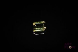 Tourmaline olive rectangulaire à pans coupés. VS, non chauffée. 0.83 ct. 6.5mm x 4.3mm