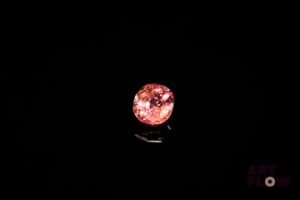 Tourmaline rose coussin. Belle couleur, non chauffée. 0.69 ct. 5.5mm x 5.0mm
