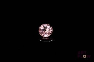 Tourmaline rose ronde. Très belle couleur, VS. 0.87 ct. 6.0mm