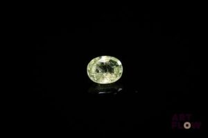 Tourmaline verte ovale. Jolie couleur, non chauffée. 2.28 cts. 8.0mm x 8.0mm