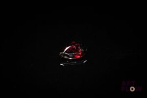 Zircon naturel rouge poire. Très belle couleur, inclusions. 1.25 ct. 8.0mm x 5.3mm