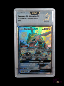 Carte Pokemon gradée Rayquaza GX FA PCA 10 Série du bloc Soleil et lune : Tempête céleste (SL07). En français. Carte en état Neuf sup (PCA 10)