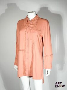 CHLOE Chemise en tissu rose poudré orangé Taille 38 Neuf avec étiquette : bas de la chemise décousu (voir photos) Prix boutique initial : 1290 €