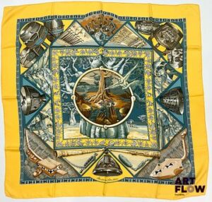 HERMÈS Modèle "Au Son du Tam-Tam" Carré en twill de soie d'après Laurence BOUTHOUMIEUX 90 x 90 cm Très bon état général malgré de petites taches, principalement en bordure