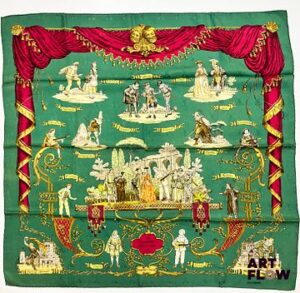 HERMÈS Modèle "Comédie Italienne" Carré en twill de soie d'après Philippe LEDOUX à fond vert décoré d'instruments de musique moirés 90 x 90 cm Trous, décolorations