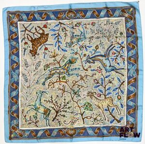 HERMÈS Modèle "Pavement" Carré en twill de soie d'après Maurice TRANCHANT 90 x 90 cm