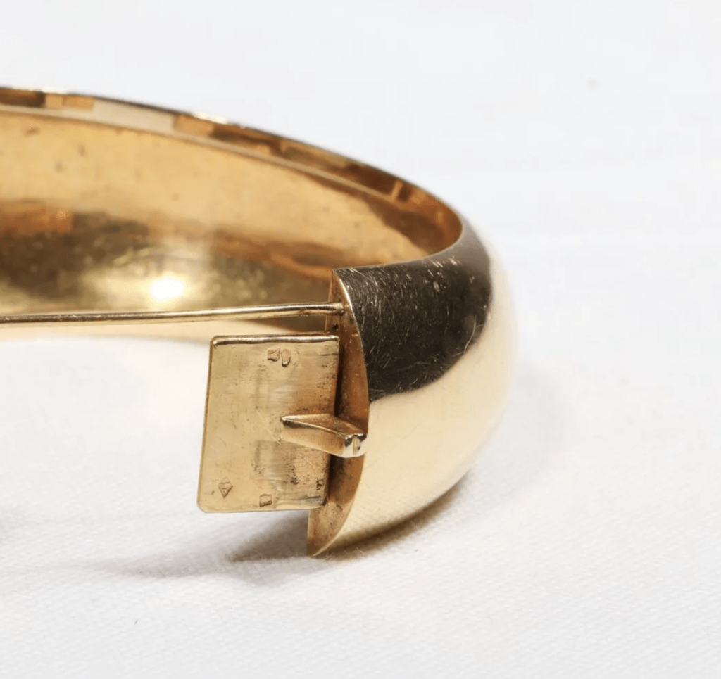 Poinçons bracelet années 1950 Poinçons bracelet années 1950