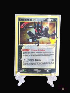 Carte Pokemon : Amphinobi gold star SWSH 144 En français. Sous sleeve et toploader Etat near mint