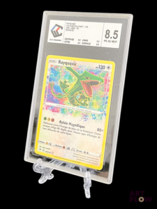 Carte Pokémon gradée Rayquaza 138 - CCC Grading 8,5. Carte en état Excellent (CCC Grading 8,5), en français.
