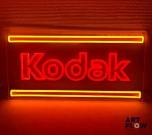 Enseigne lumineuse Kodak 31 x 60 cm env Fonctionnelle, fournie avec alimentation