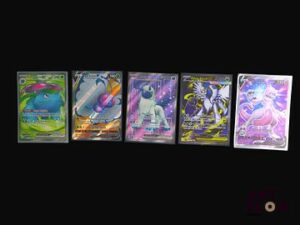Ensemble comprenant 5 cartes Pokemon : Full art : - Florizarre EX 182/16 de 151 - Palpilusion V 177 - Absol Ex 214 - Mega-Absol ex 161 - Mewtwo V promo SWSH229 En Français Sous sleeves Etat global near mint
