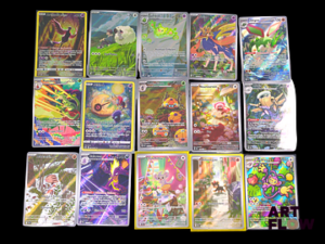 Ensemble de 15 cartes Pokémon - Alternative Rare. Séries diverses Certaines en double, triple et plus Cartes en état global near mint Sous sleeve En Français
