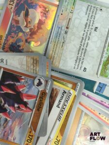Lot de 1000 cartes Holographiques et Reverses (Cartes brillantes) Diverses séries et raretés Contient des doubles En l'état