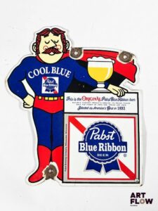 Plaque émaillée Pabst Blue Ribbon Beer 25,5 x 21 cm éclats et traces de rouille Reproduction moderne