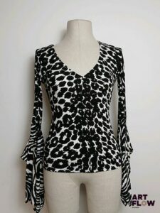 TOM FORD - Top à motifs léopard et zèbre, manches à volants évasées - Taille 40 Prix de vente conseillé : 1460€